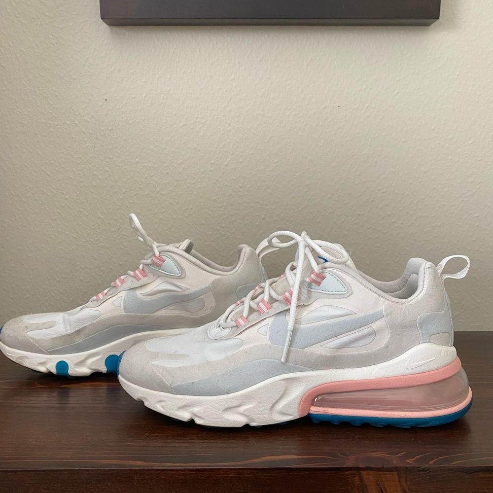 Air Max 270 React